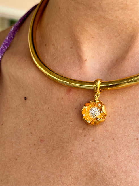 FLOWER TUBE CHOKER