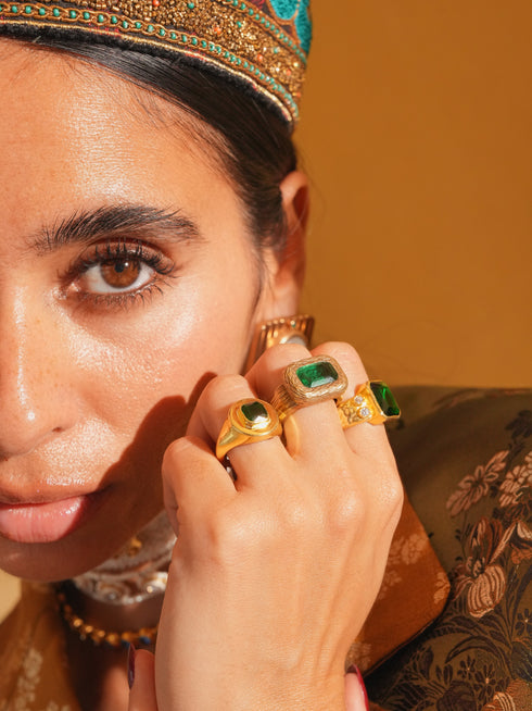 ANTIQUE GOLD RING