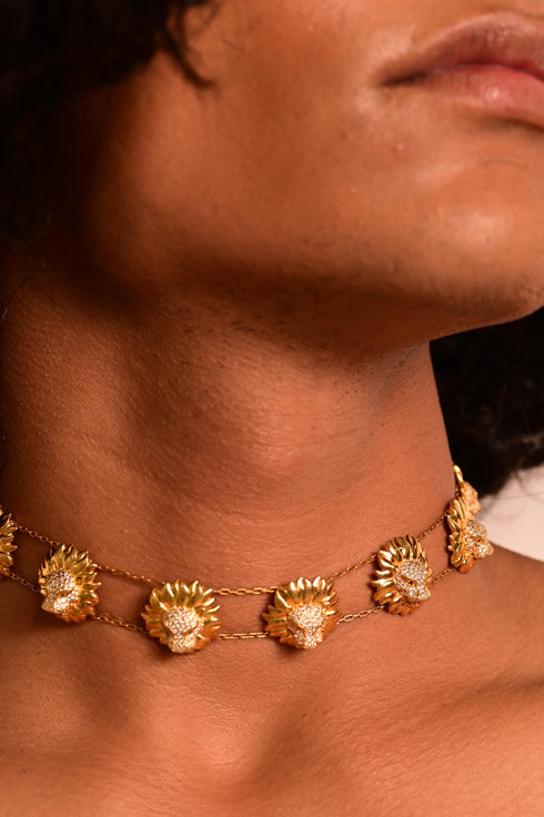 BOLD LION CHOKER
