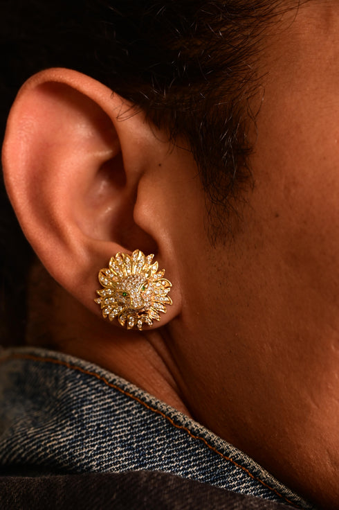 HERITAGE LION STUDS